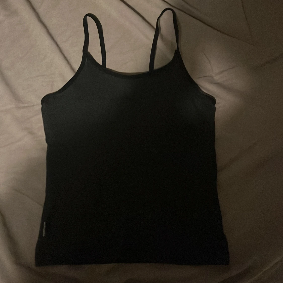 Svart linnetopp från Deantrang