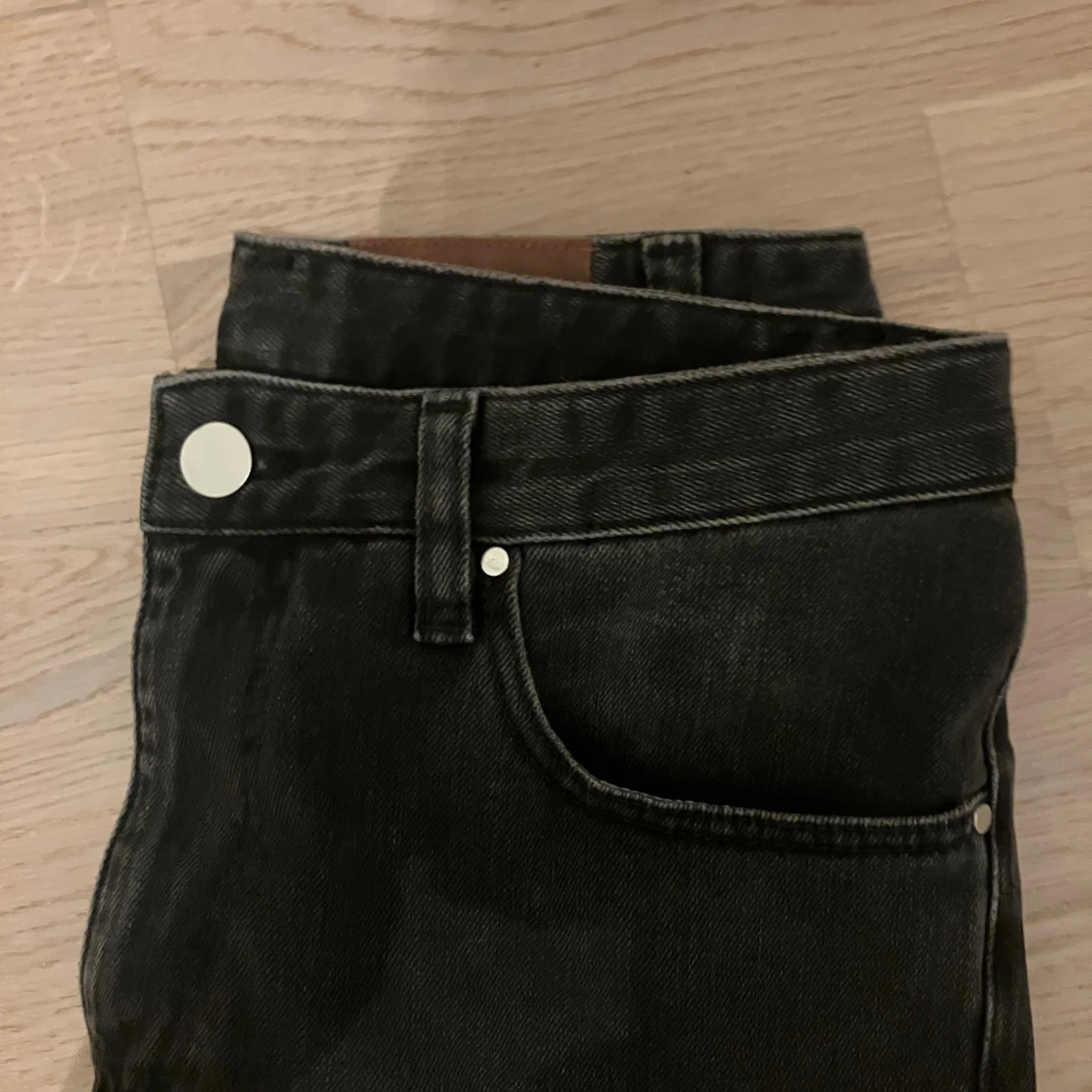 Whyred svarta skinny jeans 29/34 - 4