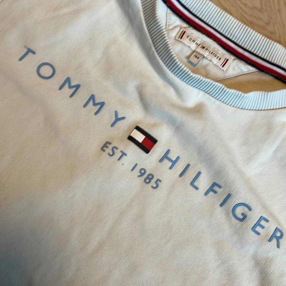 Ljusblå sweatshirt från Tommy Hilfiger - 3