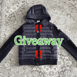 Moncler cardigan  - Riktig stor G1V3AW5Y på en moncler cardigan🔥🔥 Allt Du Behöver Göra Är Att Gilla Och Följa Mig Så Är Du Med💯 Köp Något i Min Profil Så Får Du Mycket Större Chans Att Vinna!!🔥OBS: Vinnaren dras 1a Oktober 
