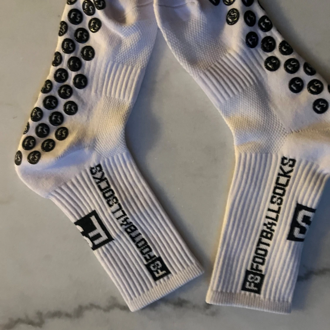 Vita F3 Footballsocks med grepp