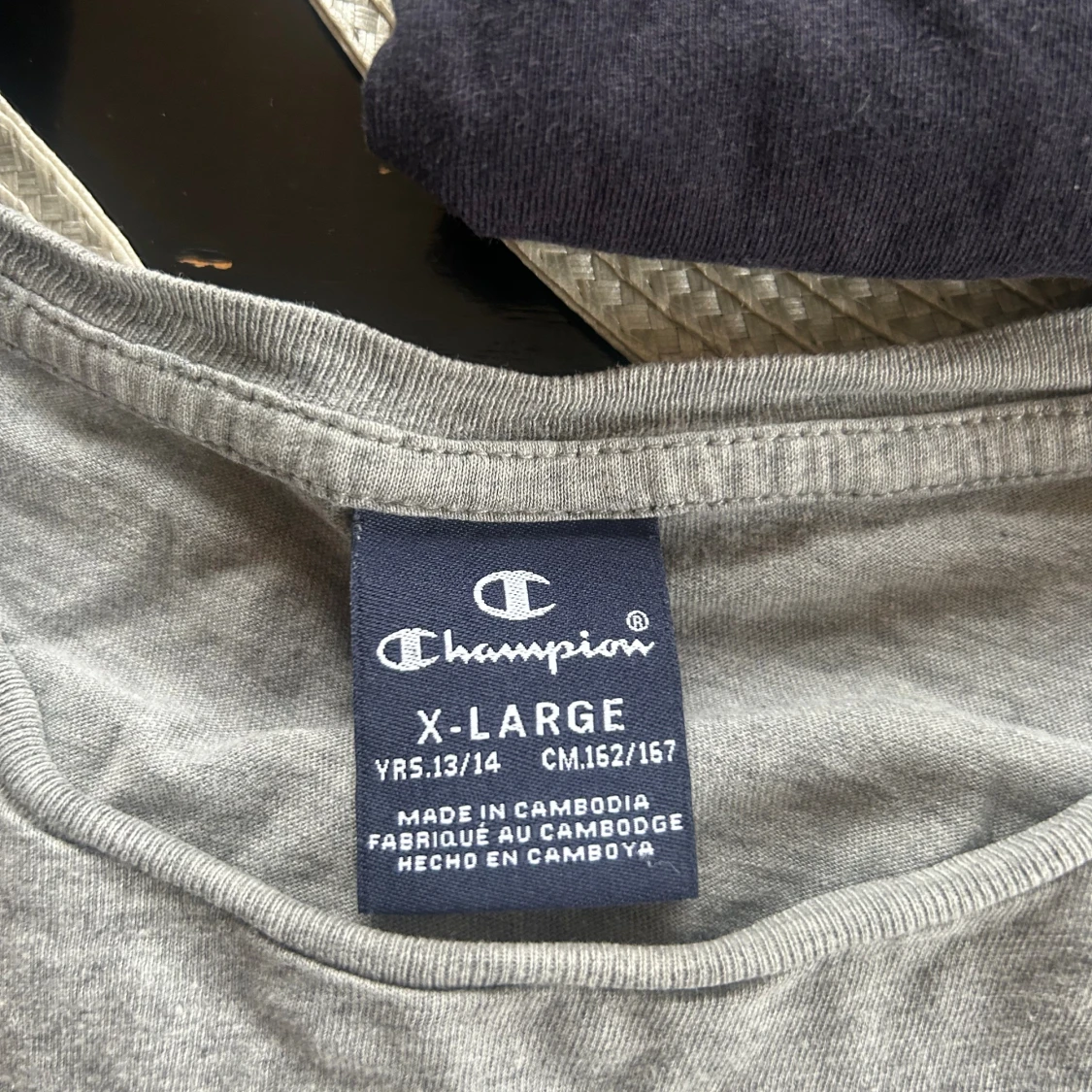 5 snygga märkes T-shirts  - 3