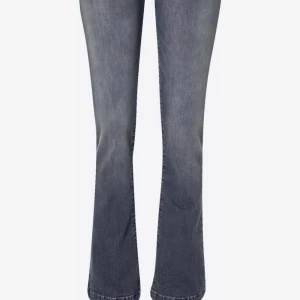 Gråa ltb jeans - Ett par grå/ svarata ltb jeans
