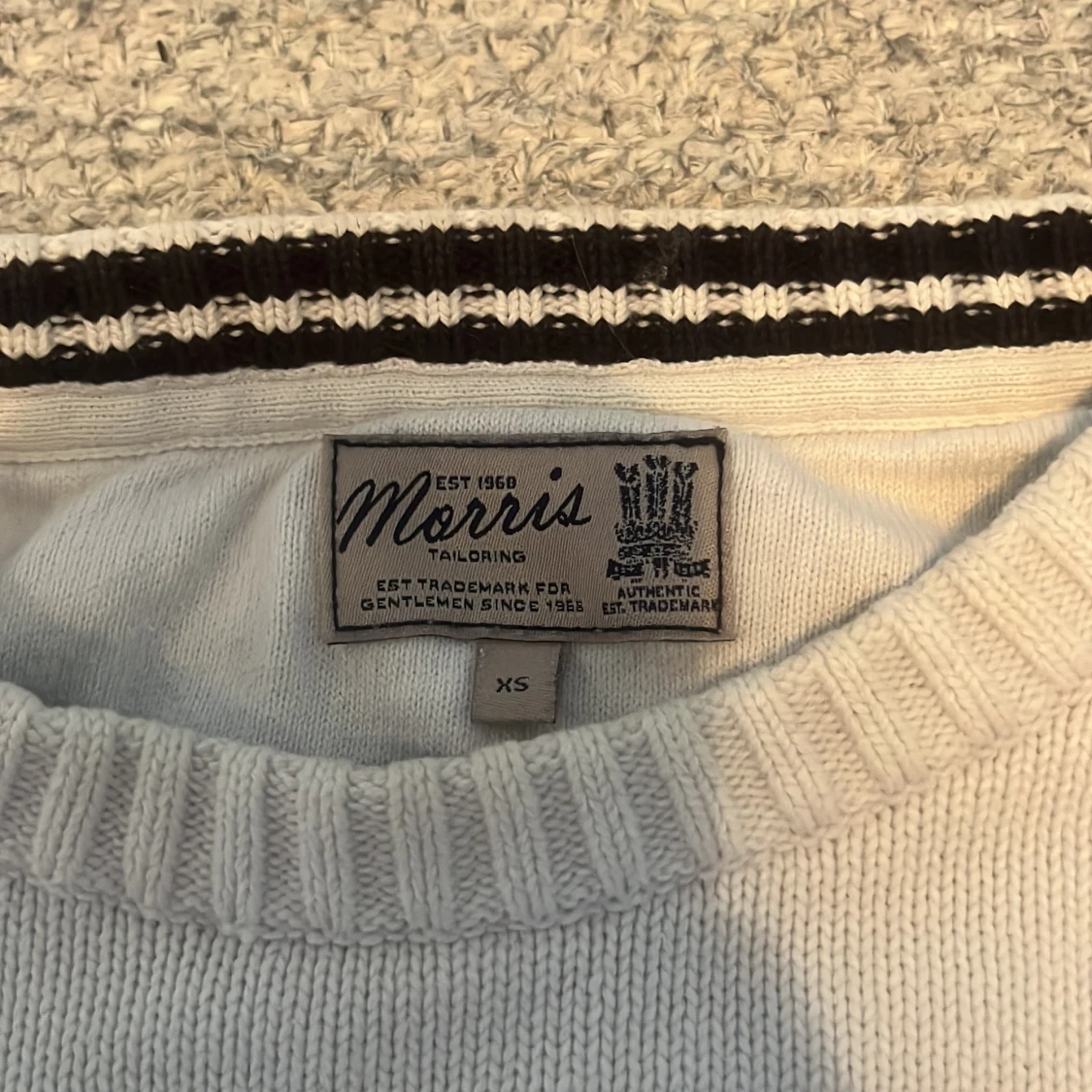 Vit stickad tröja från Morris XS - 2