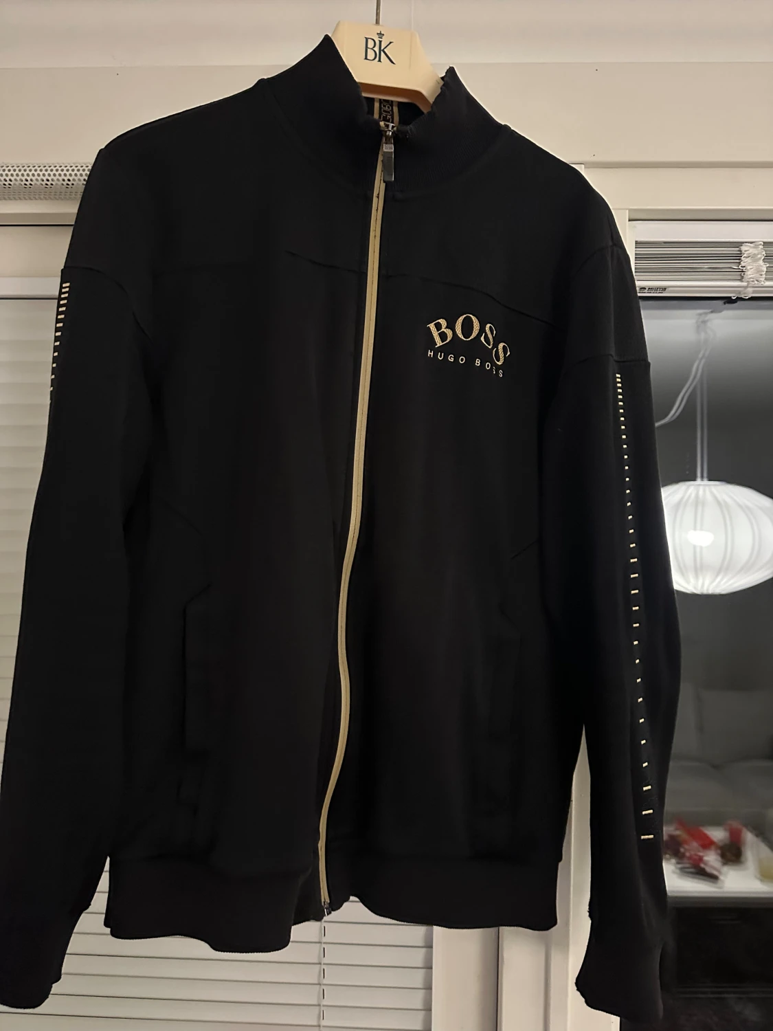 Svart track jacket från Hugo Boss M