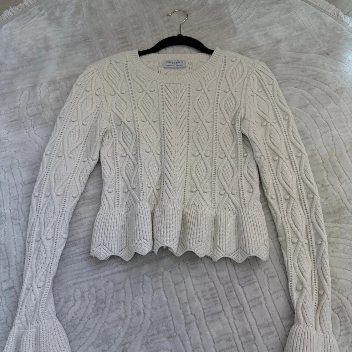 Vit stickad tröja Holly & Whyte XS
