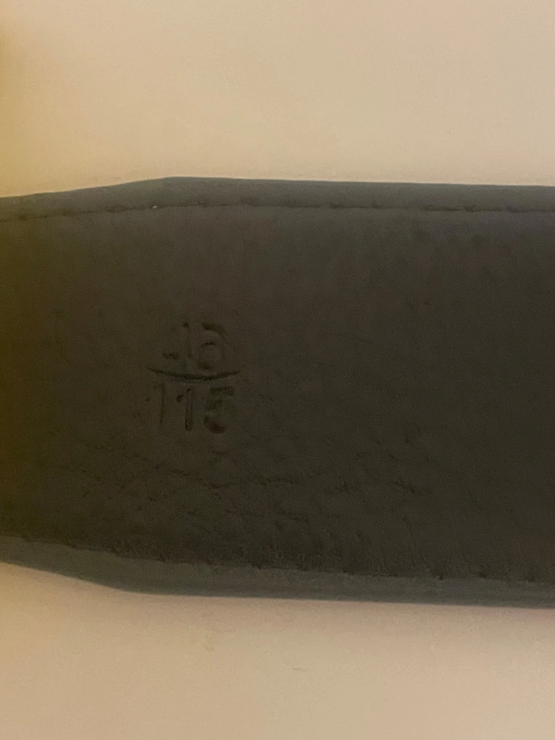 Svart bälte med silver spänne - 3