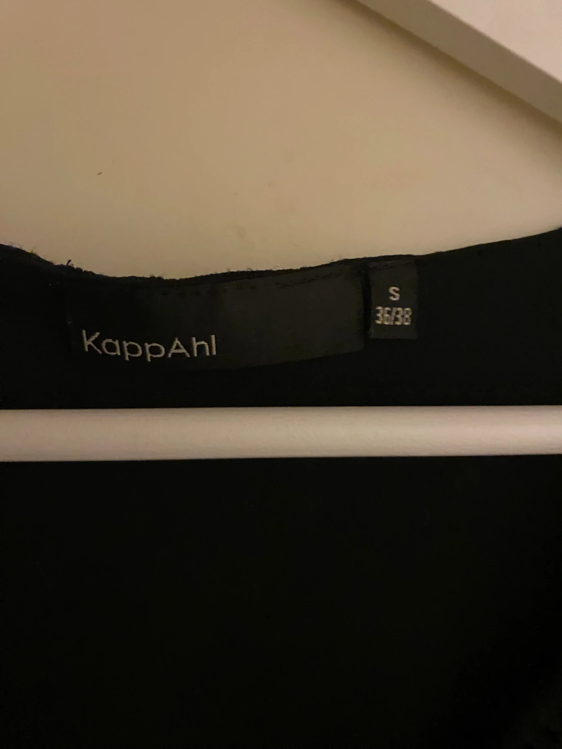 Svart spetsblus från Kappahl - 1