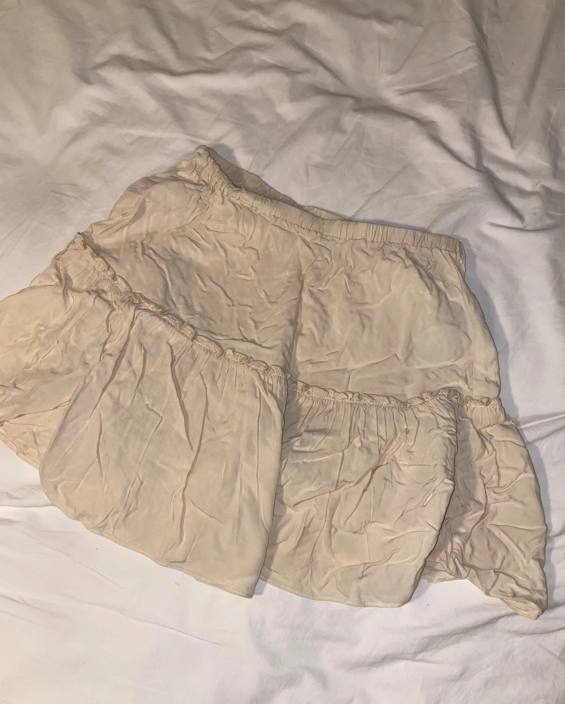 Pamela Reif x NAKD volang kjol