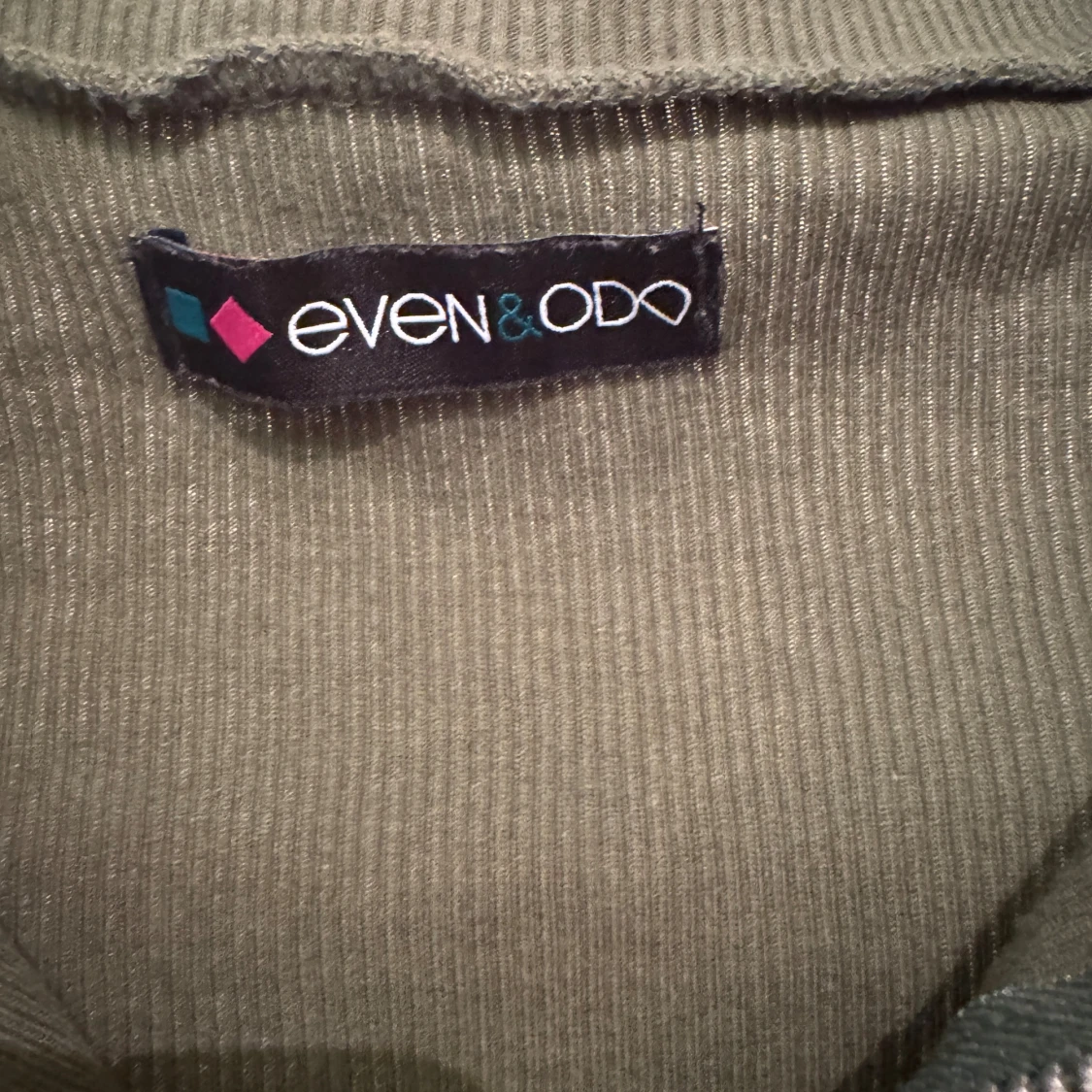 Mörkgrön ribbad bodysuit - 3