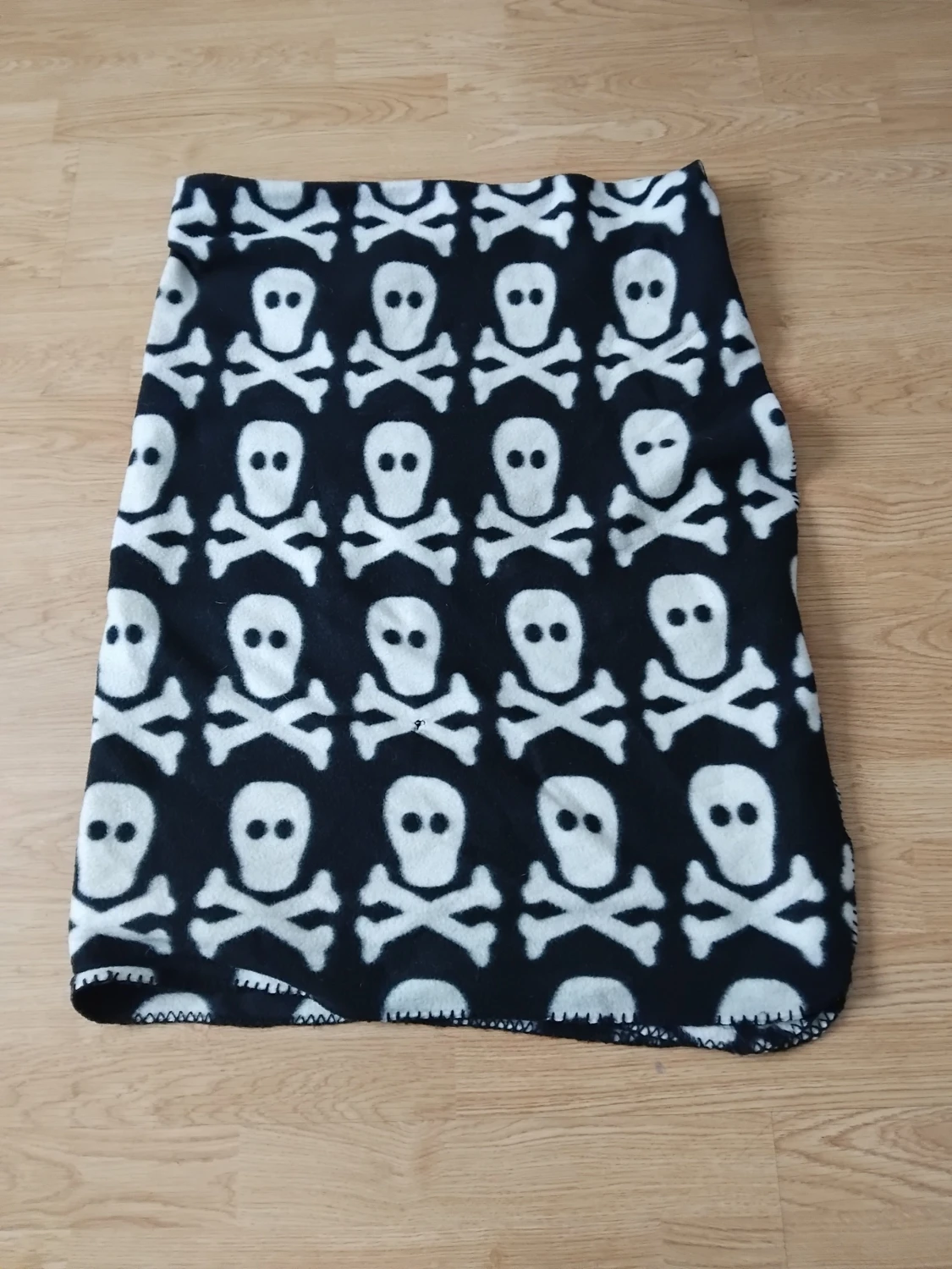  dödskallemönster filt 