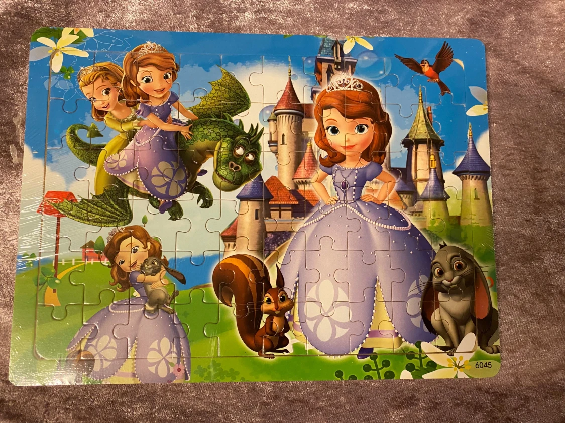 Frost, Sofia den första & Hello Kitty -  Trä Pusselpaket