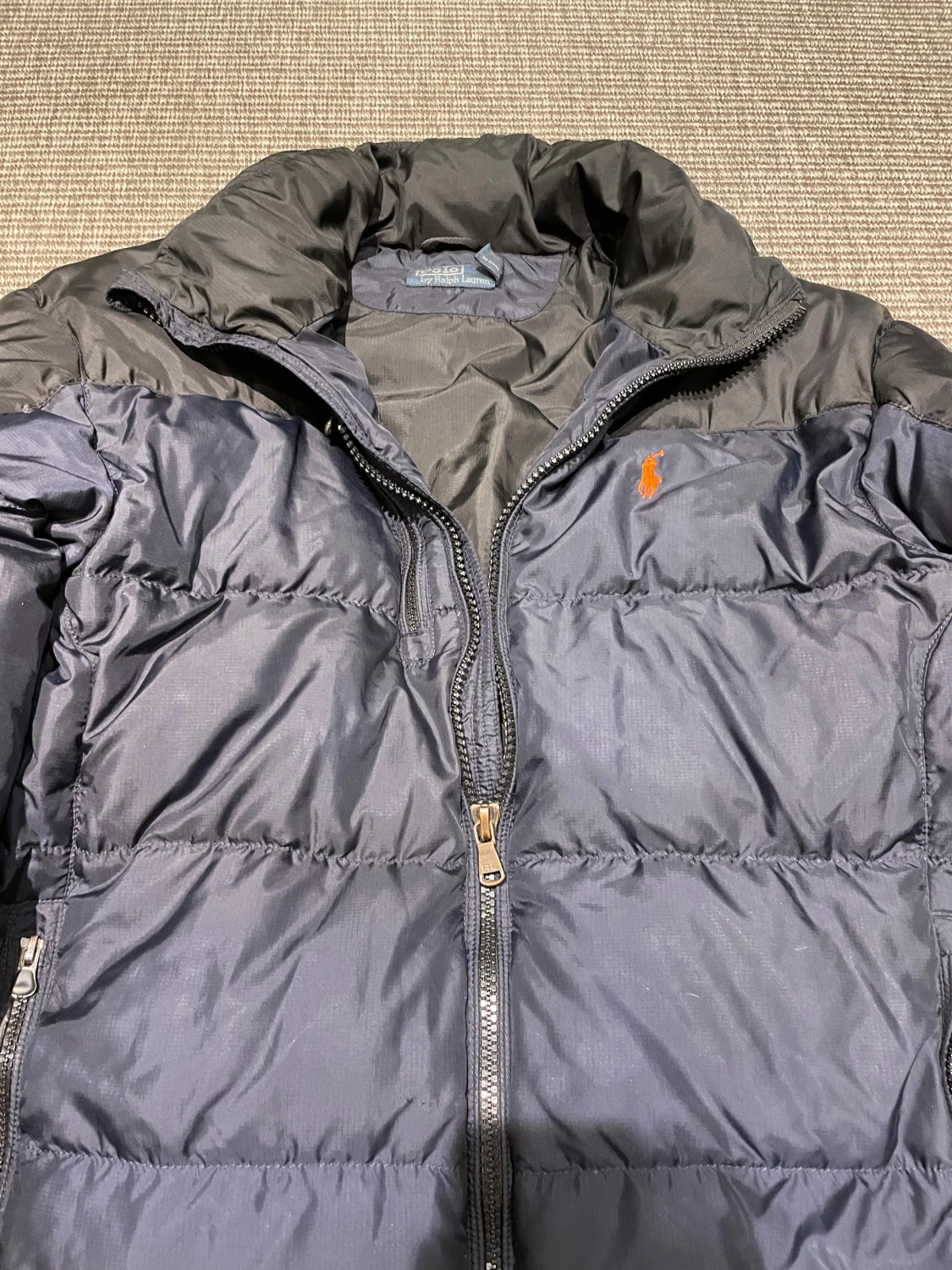 Mörkblå pufferjacka från Polo Ralph Lauren - 1