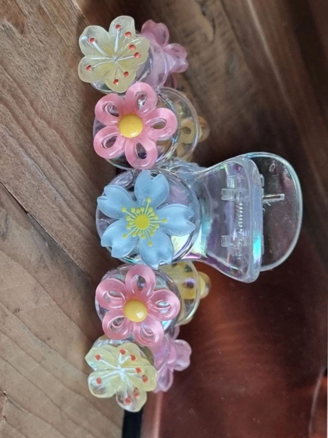 Blommig hårklämma  - 2
