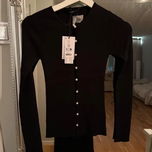 Tröja - Jättefin tröja från GinaTricot, ny med lappar 🌸