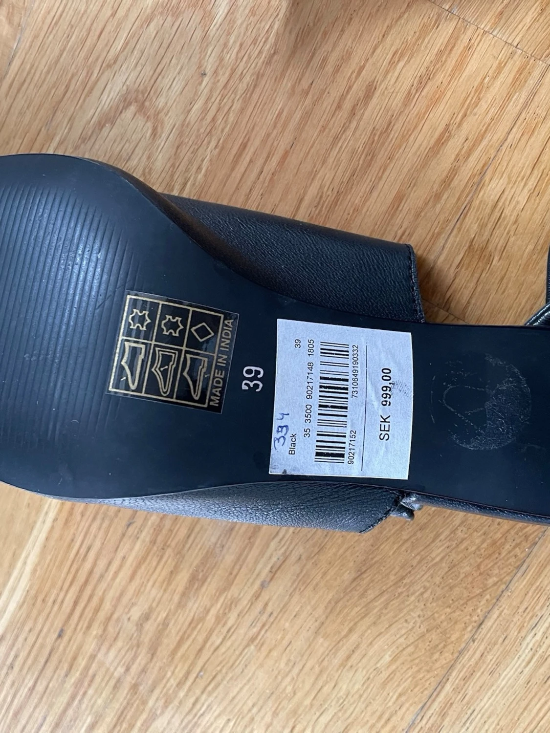 Svarta skinnstövletter från Wera - 1