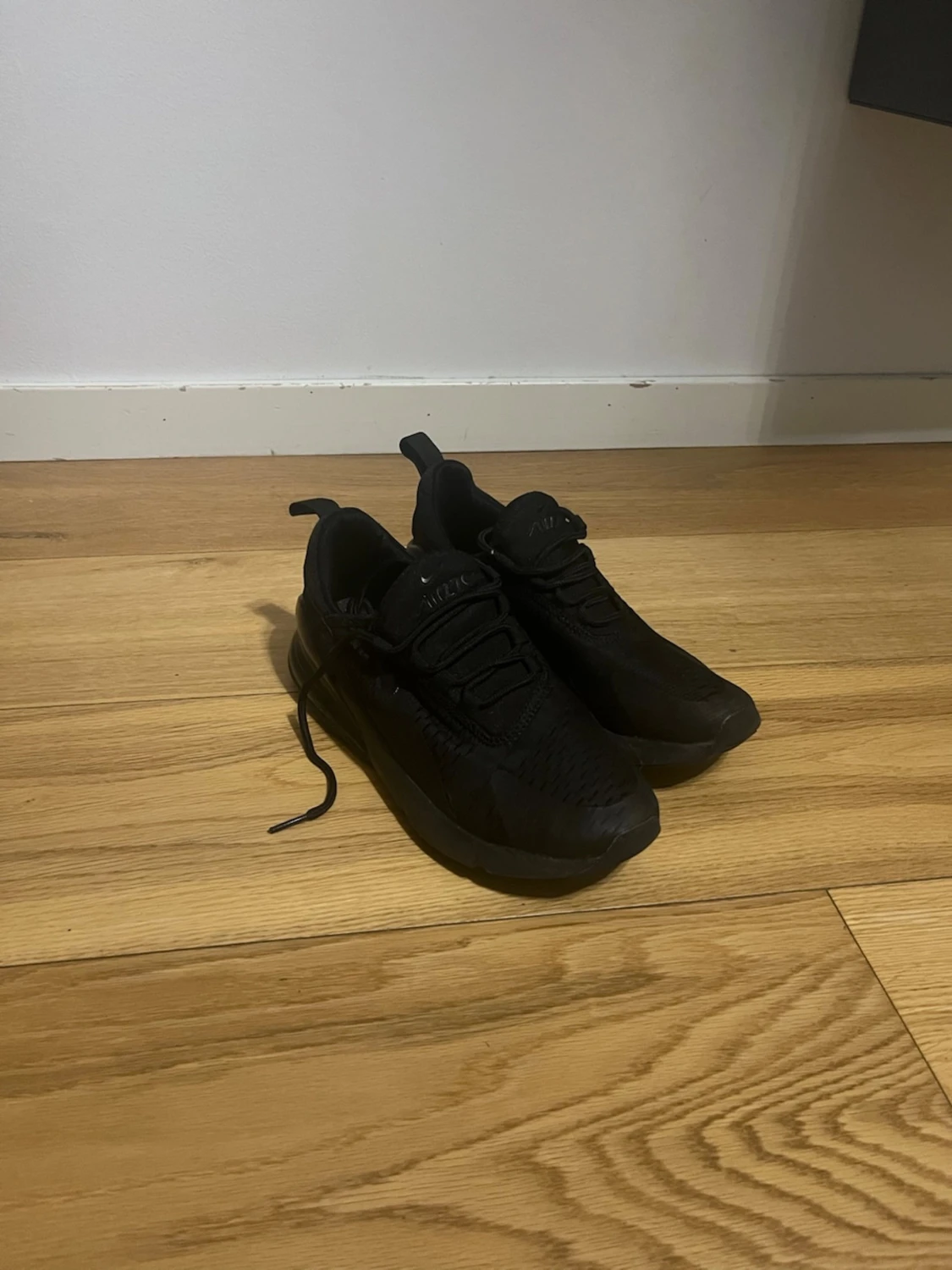 Svarta Nike Air Max sneakers - 1