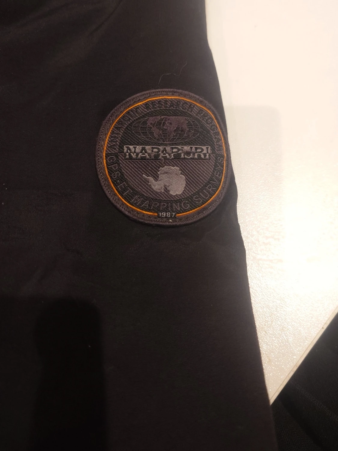 Svart jacka från Napapijri - 2