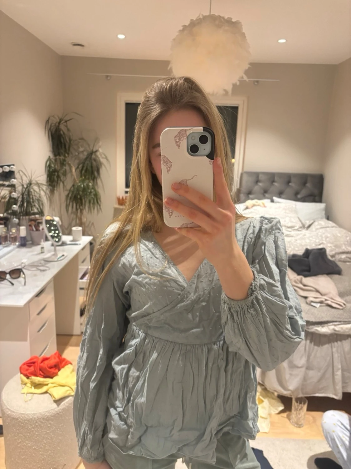 Ljus blå/grön blus - 2