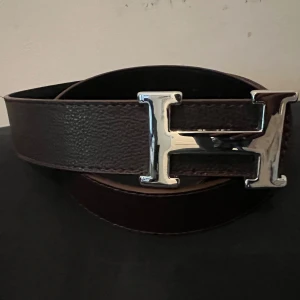 H3rmès brunt bälte - Helt ny aldrig använd. 115cm