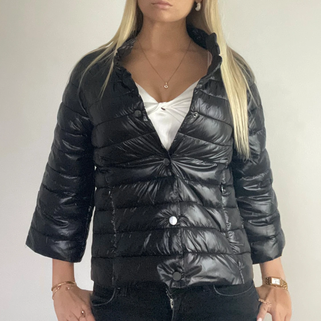 Svart hernoliknande jacka  - 2