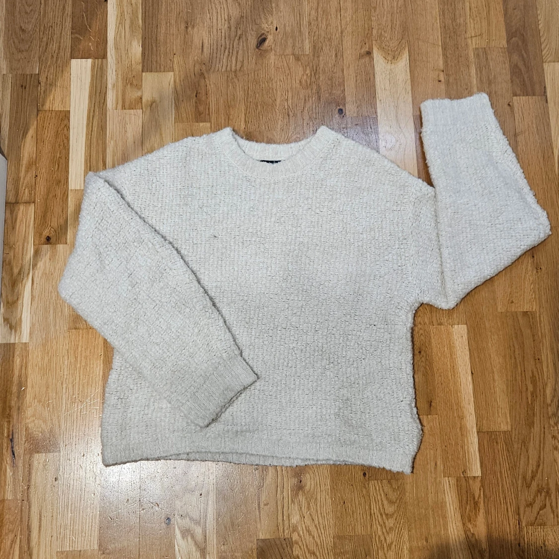 Stickad teddy tröja - gina tricot 