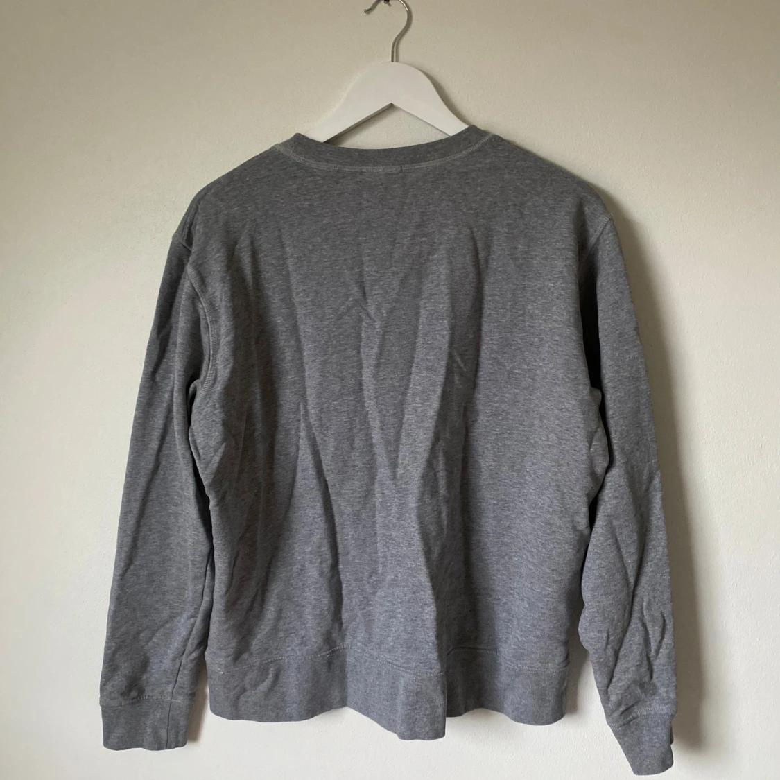 Grå sweatshirt från ARKET i bomull - 1