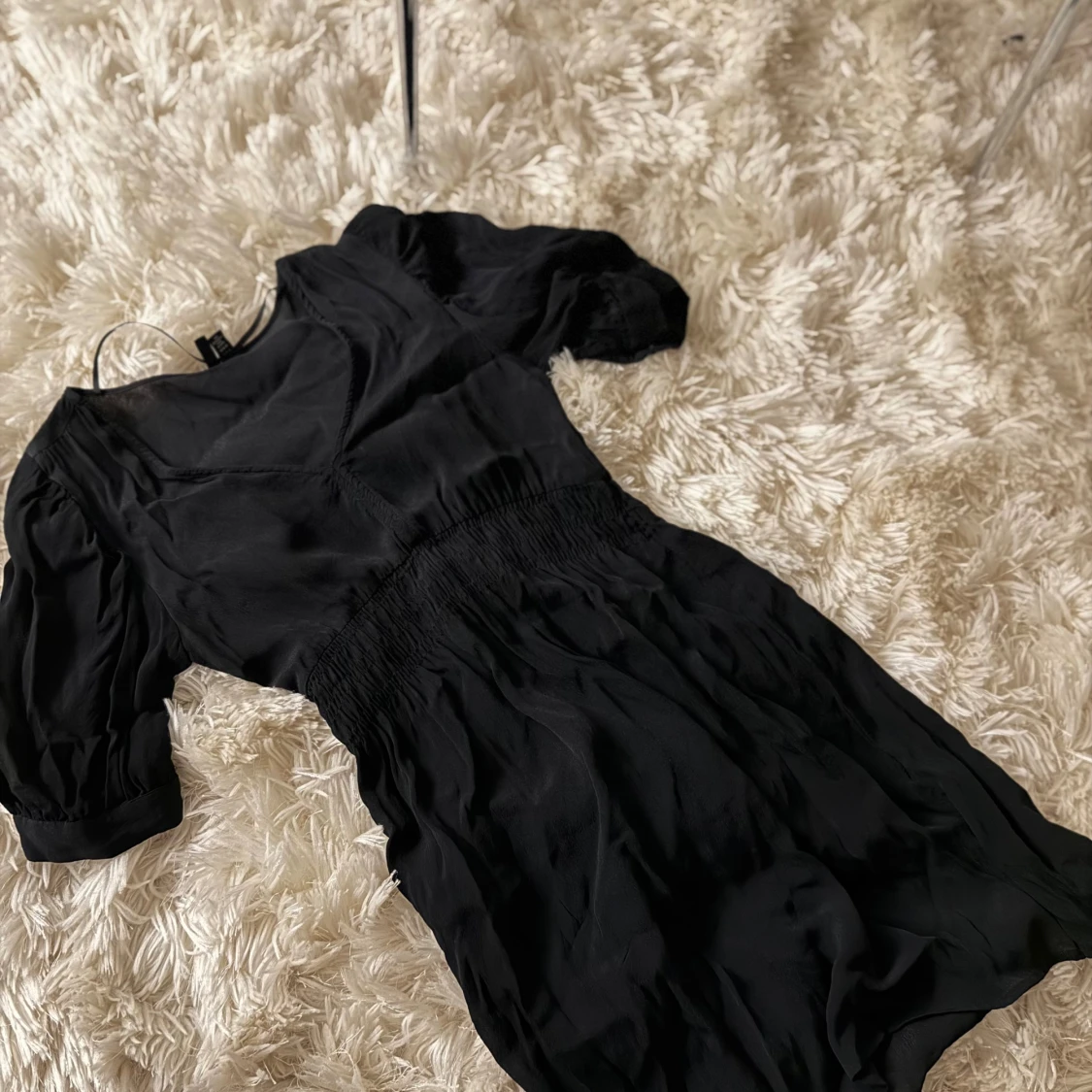 Svart kort klänning från Vero Moda - 3