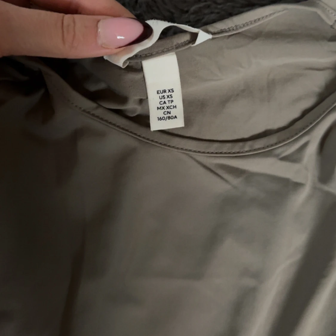 Tight T-shirt från hm - 2