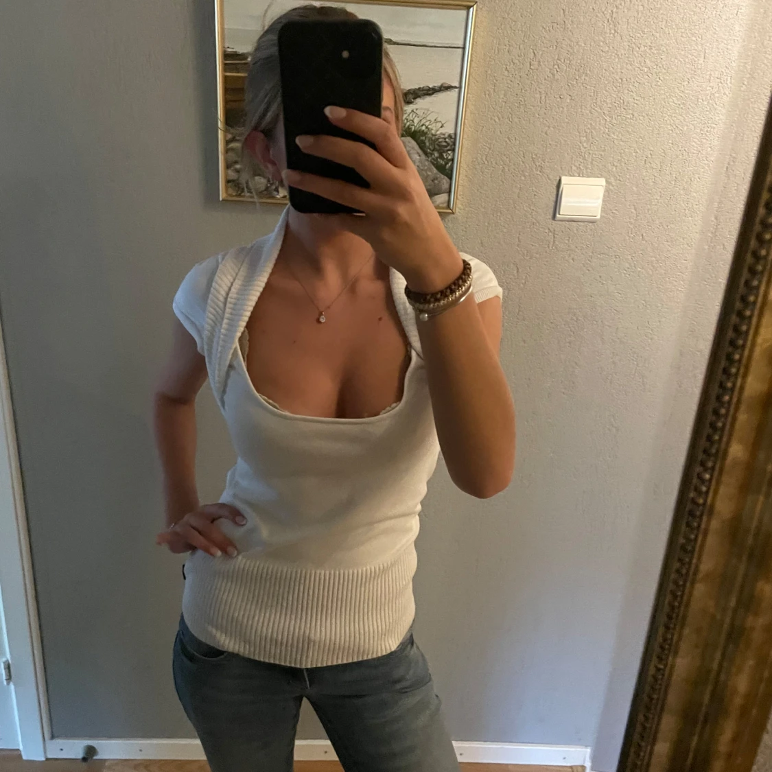 Vit bolerotopp från Watcher