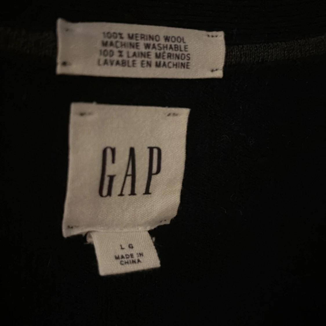 Mörkblå merinoullskofta från GAP - 2