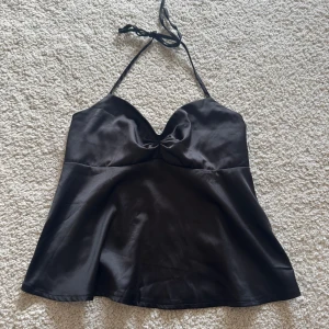 Satin fest topp - Superfin fest topp som är oanvänd💗