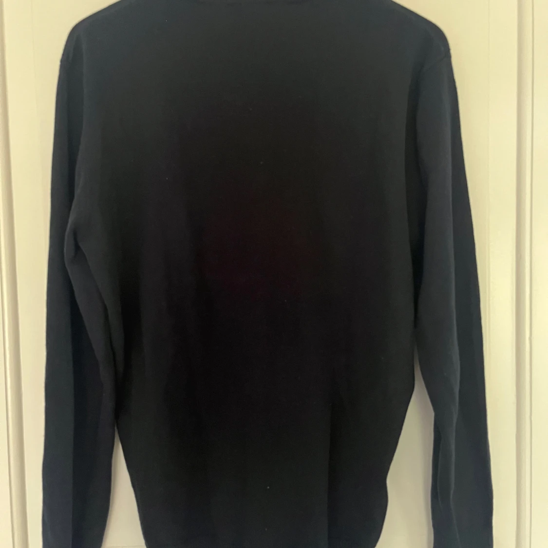 V-ringad Ted Bernhardtz tröja  - 1