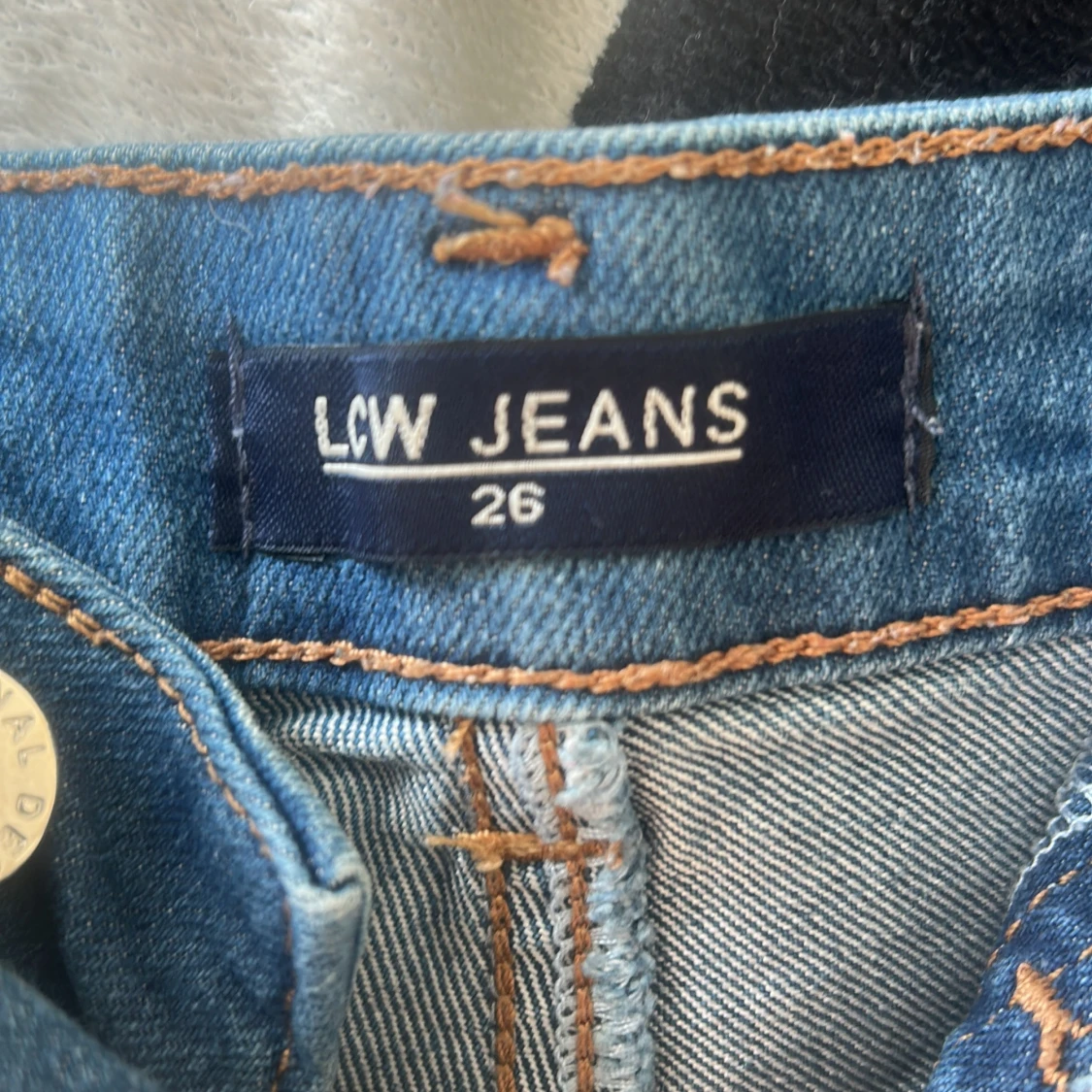 Blå jeansshorts med fransad kant LCW Jeans - 1
