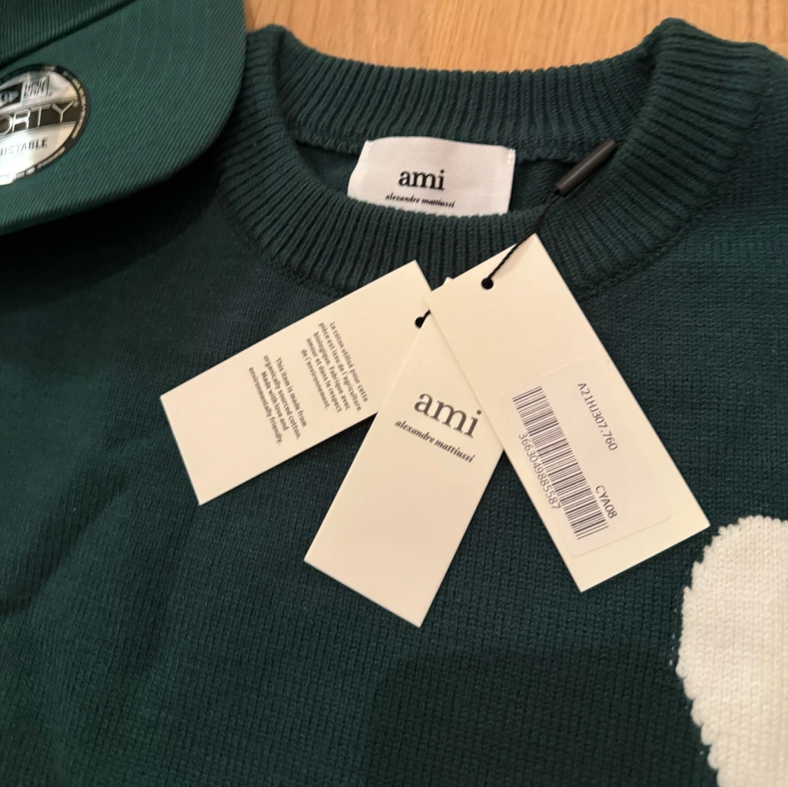 Mörkgrön AMI Paris tröja - 1