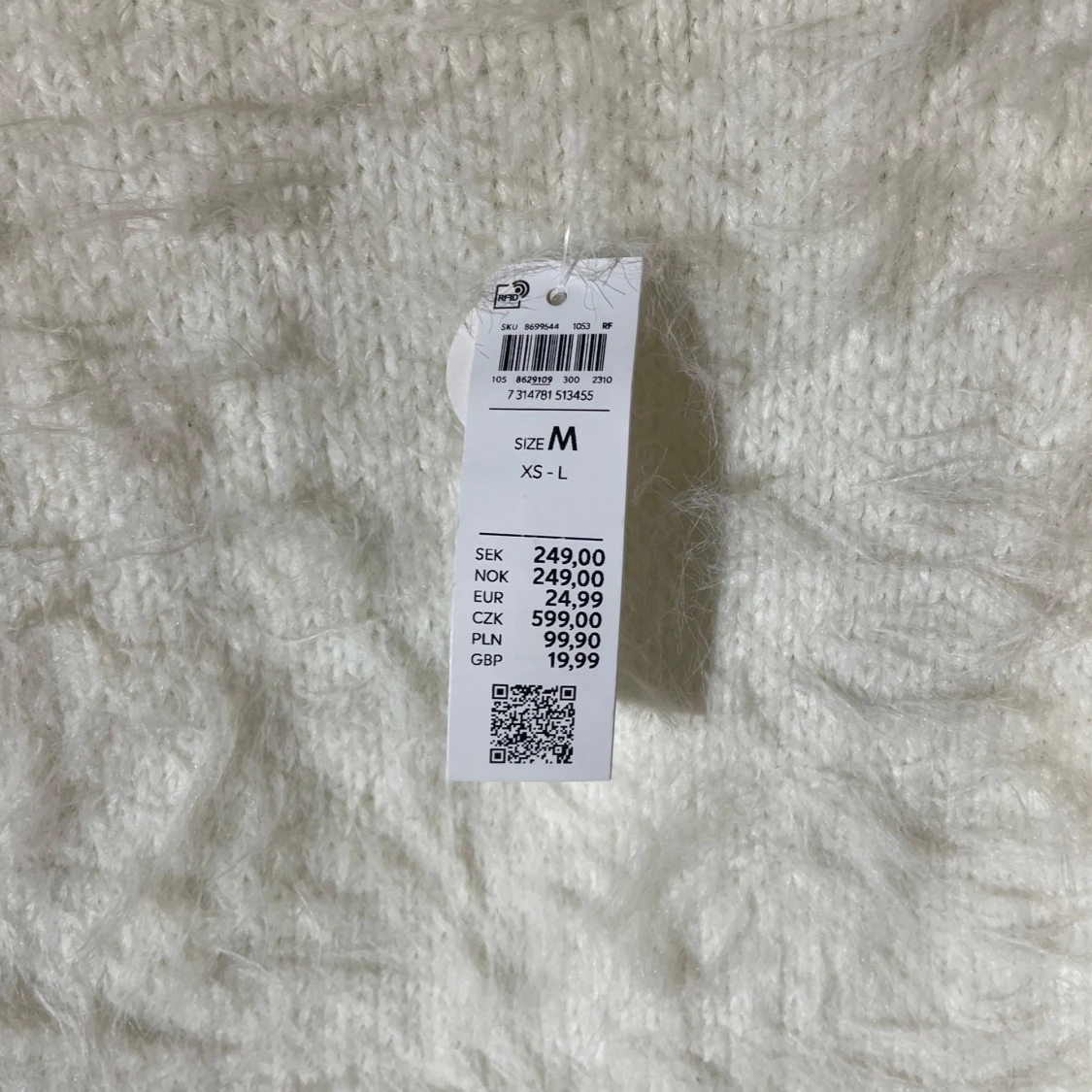 Vit fluffig stickad linnetopp Lindex - 4