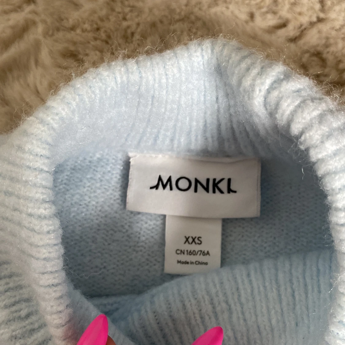 Ljusblå stickad tröja från Monki - 2