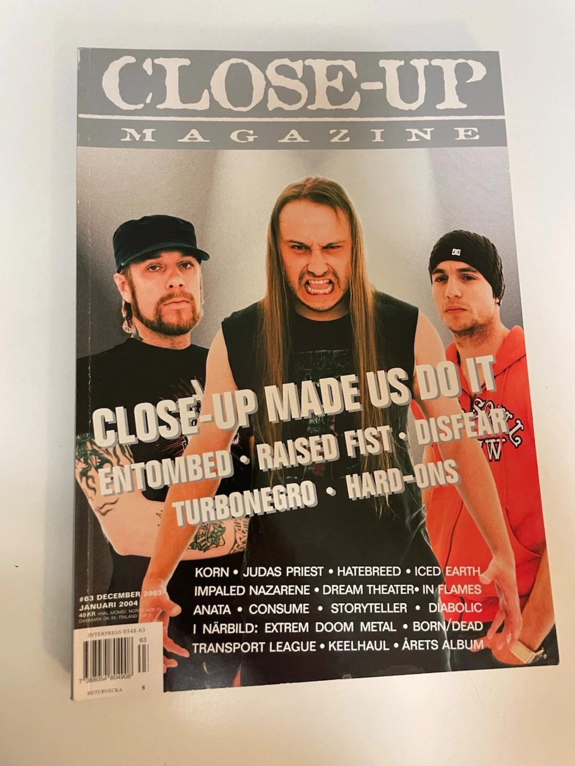 Close-Up Magazine #62-64 (2003-2004) - 2