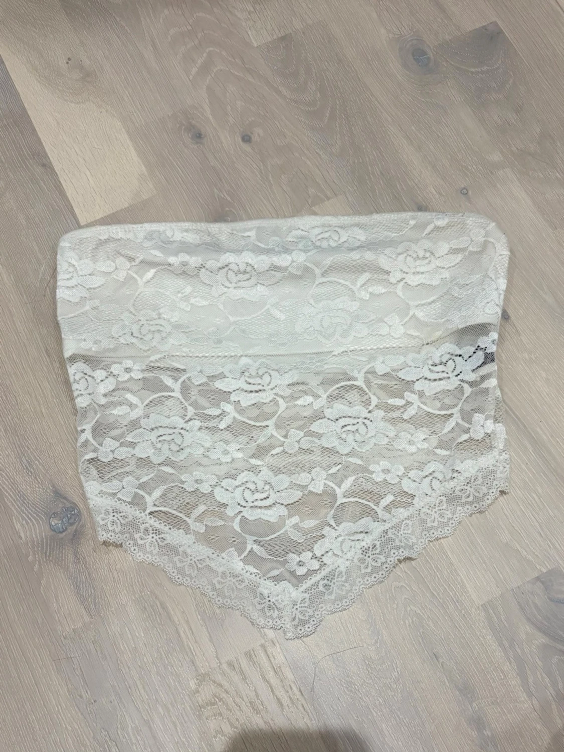 Vit spets bandeau tubtopp