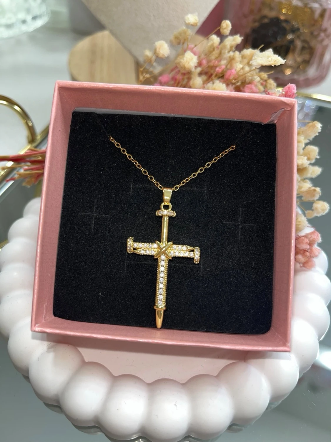 18k guldpläterat kors halsband 