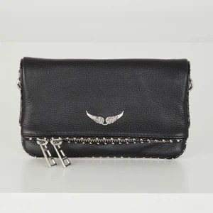 ZADIG VÄSKA👼⚡️ - BUD ÄR BINDANDE!!!Intresse koll på min super snygga Zadig Voltaire väska! Den är i den mindre modellen💕 Köpt för 2199kr på Zadigs hemsida. Meddela mig för fler bilder/ info❤️ Den korta kedjan har gått sönder en gång men jag har lagat den och det är inget man märker💕 