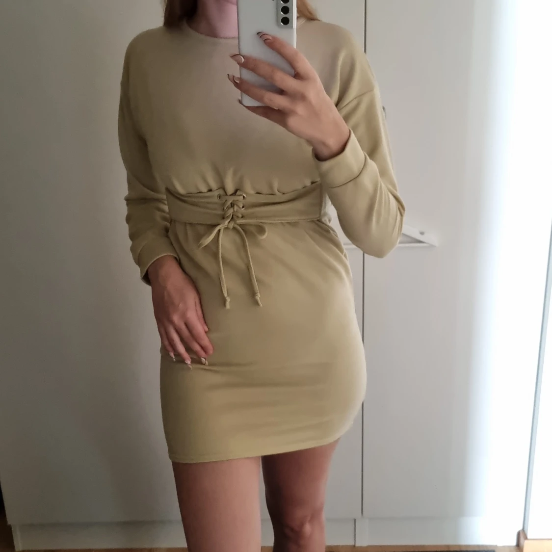  Boohoo klänning, beige, petite S - 90