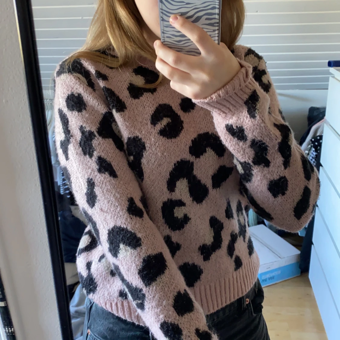 Leopard stickad tröja  - 90