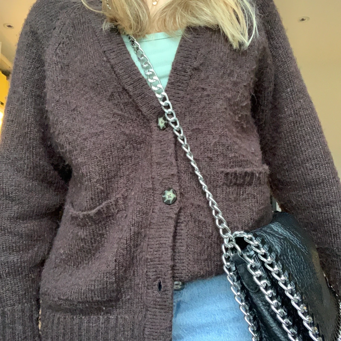 Svart väska med kedja - 91