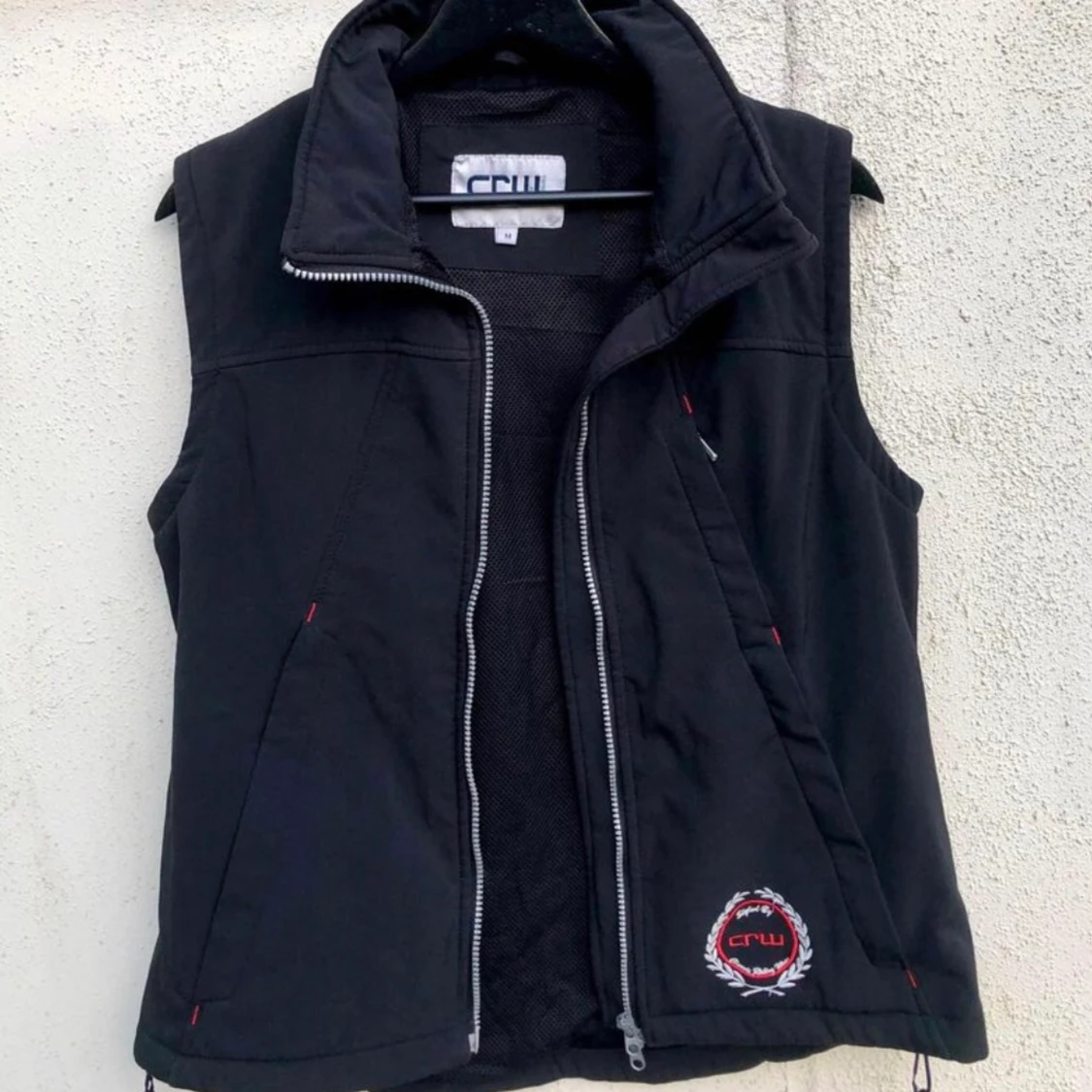 Väst från CRW - 90