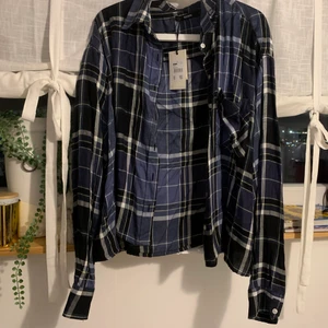 Skjorta - Väldigt skön skjorta, helt oanvänd [70kr+frakt]