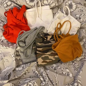 Linnen - Olika linnen. Köp alla för 110kr eller ett för 20kr. Fråga om stoleken olika på nästan alla linnen.