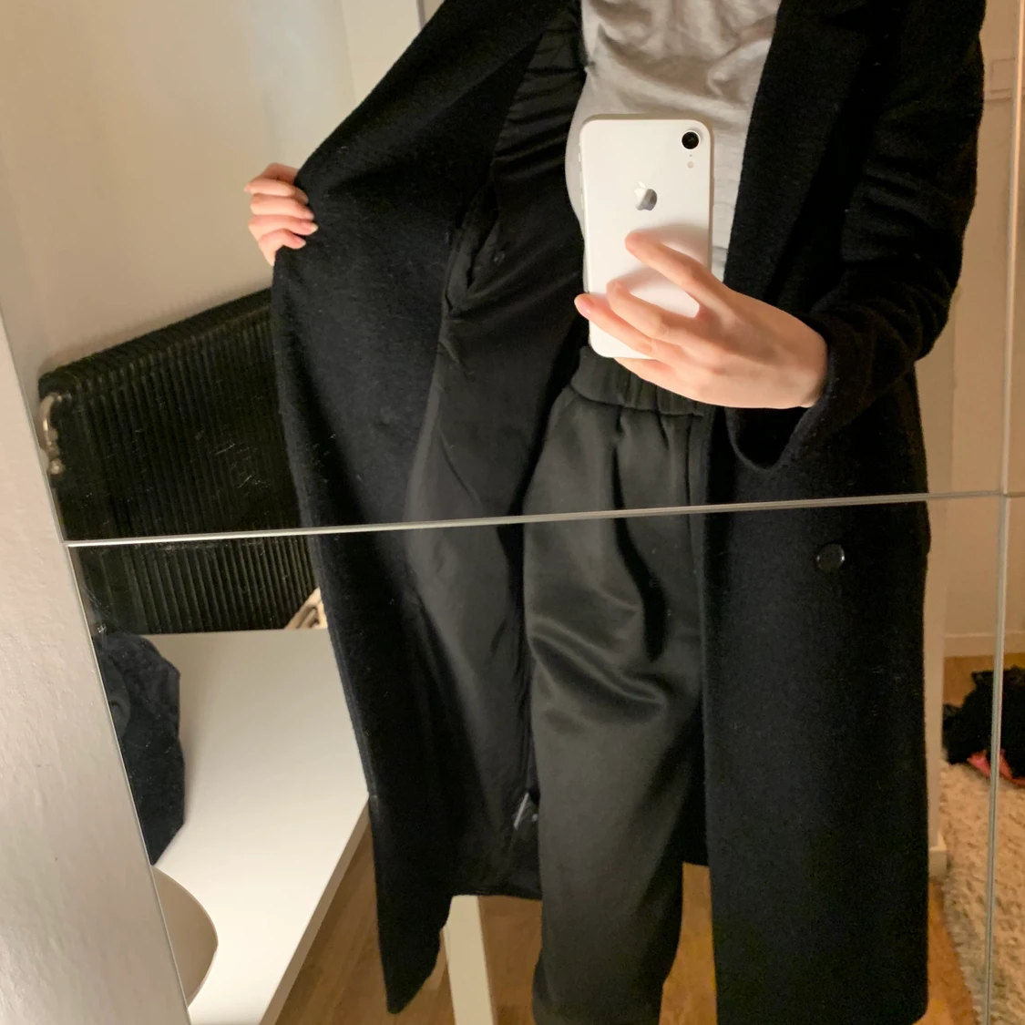 Super fin svart kappa!  - 90