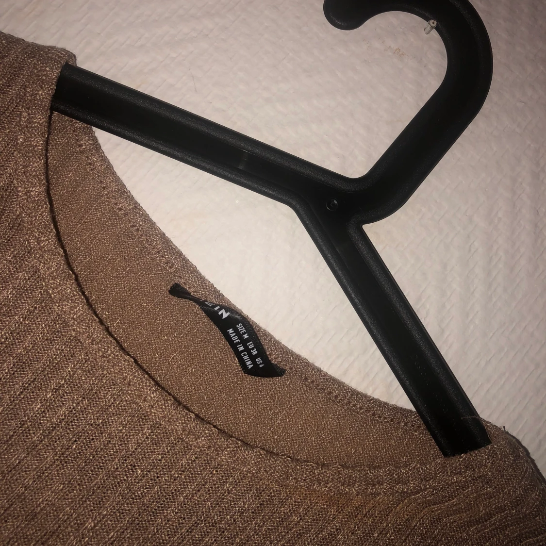 Beige/brun tröja - 90