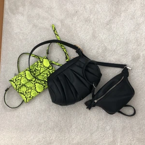 Väskor - Säljer dessa tre väskor för 100kr st. Skriv om ni vill se fler bilder. Alla tre är i väldigt bra skick då de knappt är använda. De två svarta väskorna är från Mango och den andra är från Zara.